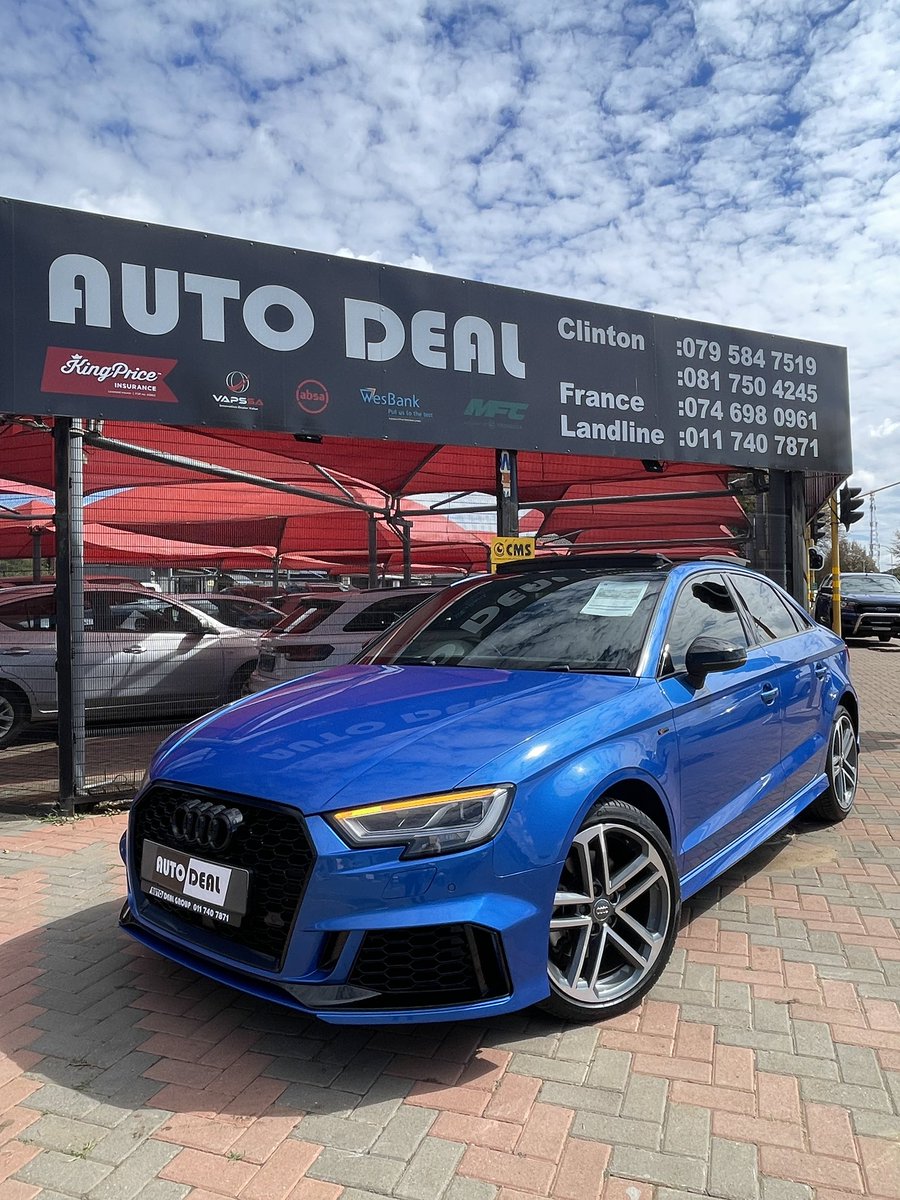 RealSirFranzo's tweet photo. 🚨 FOR SALE 🚨

2020 Audi A3 S-Line Auto 🔥
💰 From ±R7 999 p/m
💸 R399 800

Only 67 000km | Full Service History 💎

📞 074 698 0961
#AudiA3 #AutoDeal #CarsForSale https://t.co/XKcl2qylgV