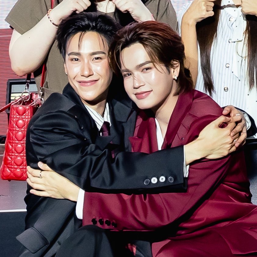 🌞🌛 𝙨𝙩𝙖𝙧𝙧𝙮𝙝𝙤𝙨𝙝𝙞 🌟✨ tweet media