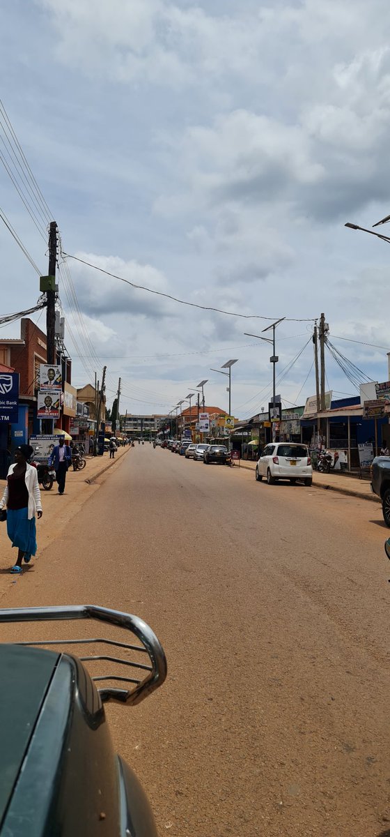 AfricaSafariman's tweet photo. The calm streets of Hoima city also known as the oil city
What do you know about this city?
@Uganda_encountered
#VisitUganda
#VisitHoima https://t.co/6Y4IekWriI