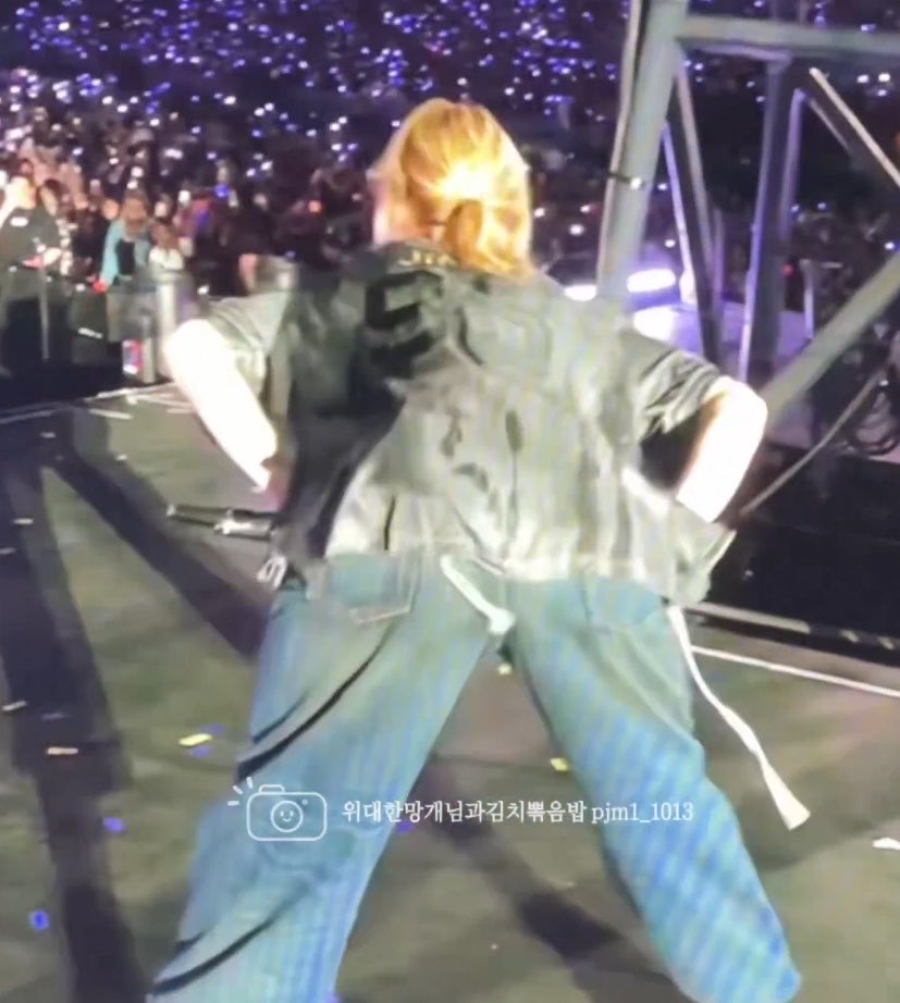 what type of sign language is this