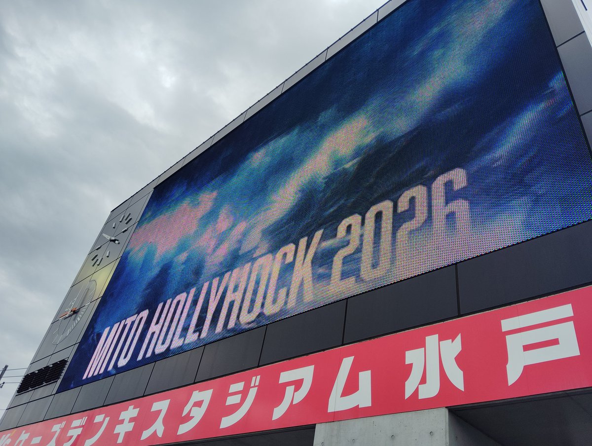 ファーヴニル隊長 tweet media