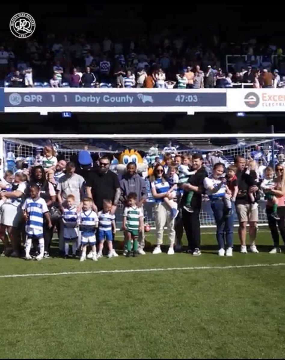 SteveH1982's tweet photo. Our defence ready for Saturday #QPR https://t.co/6yGa0Y7nxf