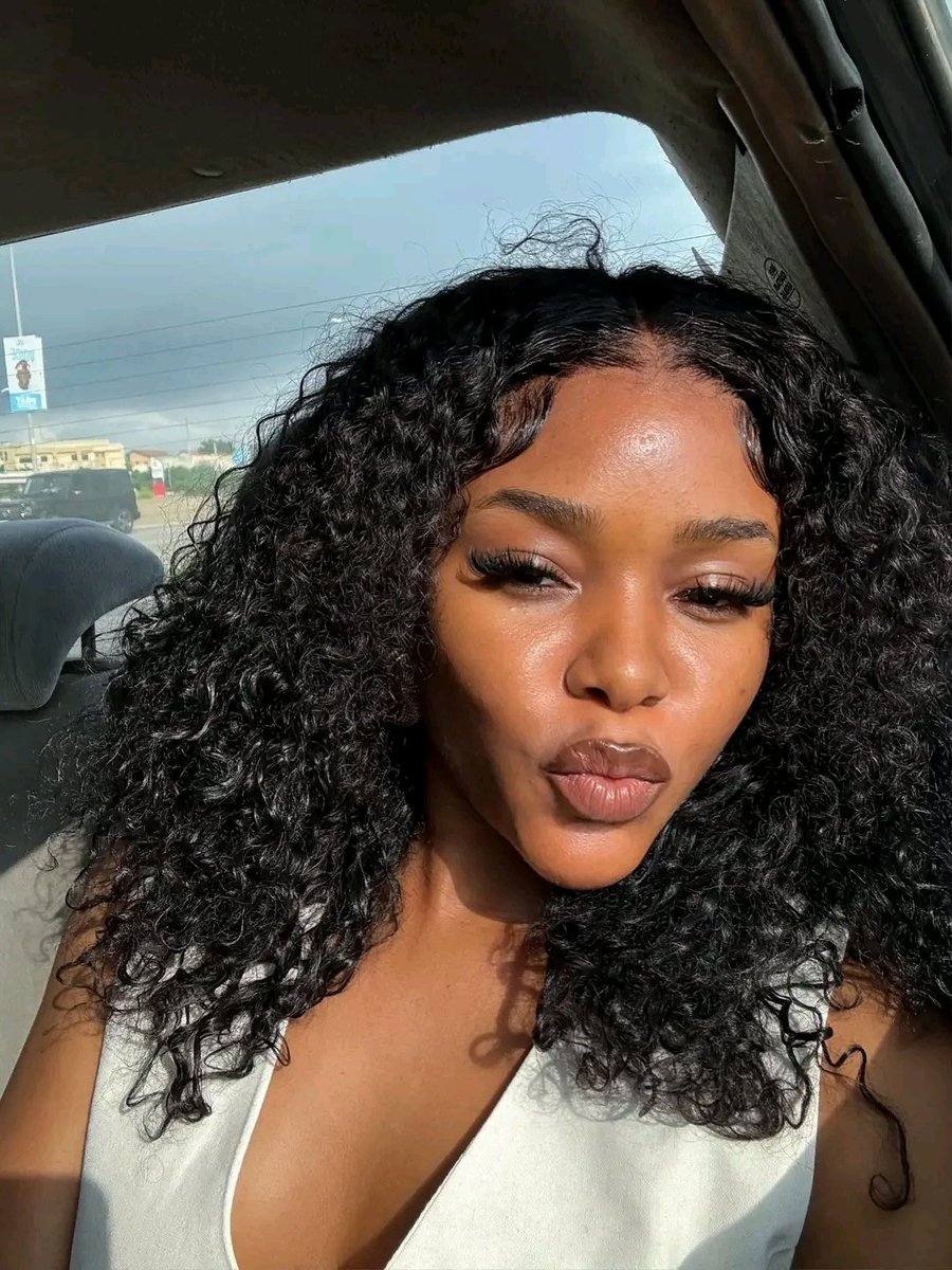 Trader Nancy tweet media