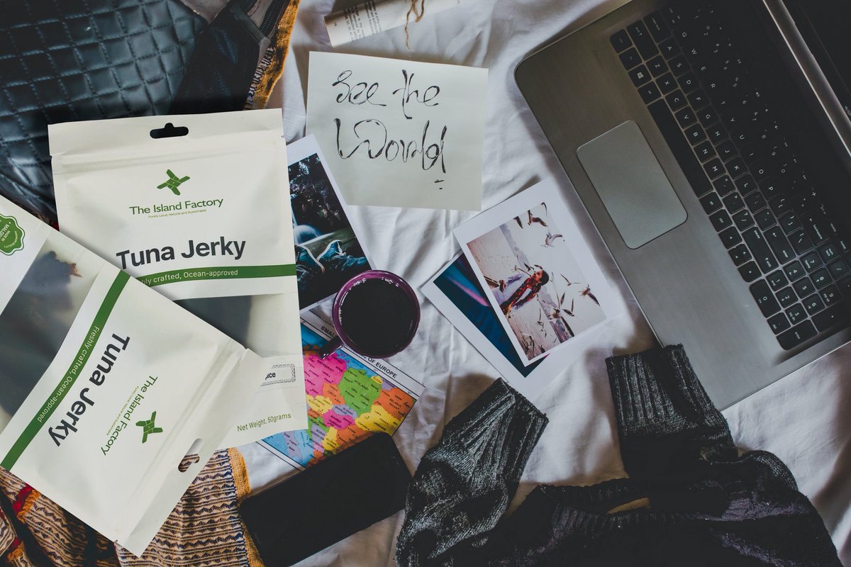 mvislandfactory's tweet photo. Taste the spirit of the islands in every bite.
Authentic island flavor, made for the road.😋✨
#IslandFactory #Maldives #TunaJerky #Snack https://t.co/Ieq7I6hbKP
