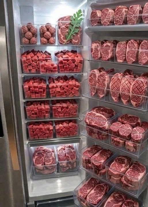bagshaw2112's tweet image. I would love my fridge to look like this … 
BBQ season will soon be here !!  #beef #bbq #meat