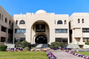 thetimesq8's tweet image. Back to full capacity, MOH resumes surgical operations and staff leave 
timeskuwait.com/back-to-full-c… 
#kuwait #timeskuwait #MOH