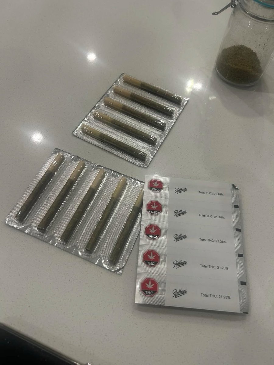 Threadscenes🪡 tweet media