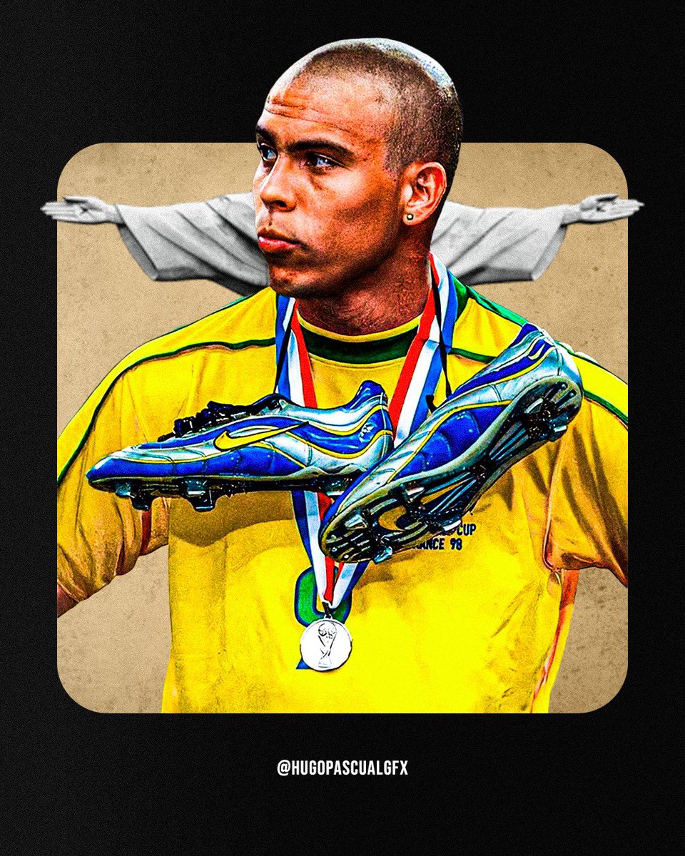 hugopascualgfx's tweet image. LEYENDA QUE TRASCIENDE 🌟

Una imagen que grita historia: la camiseta amarilla brillando, la medalla como prueba de grandeza y los botines suspendidos como reliquias de una era dorada. Al fondo, una silueta icónica que convierte la escena en algo casi eterno.

#ronaldo