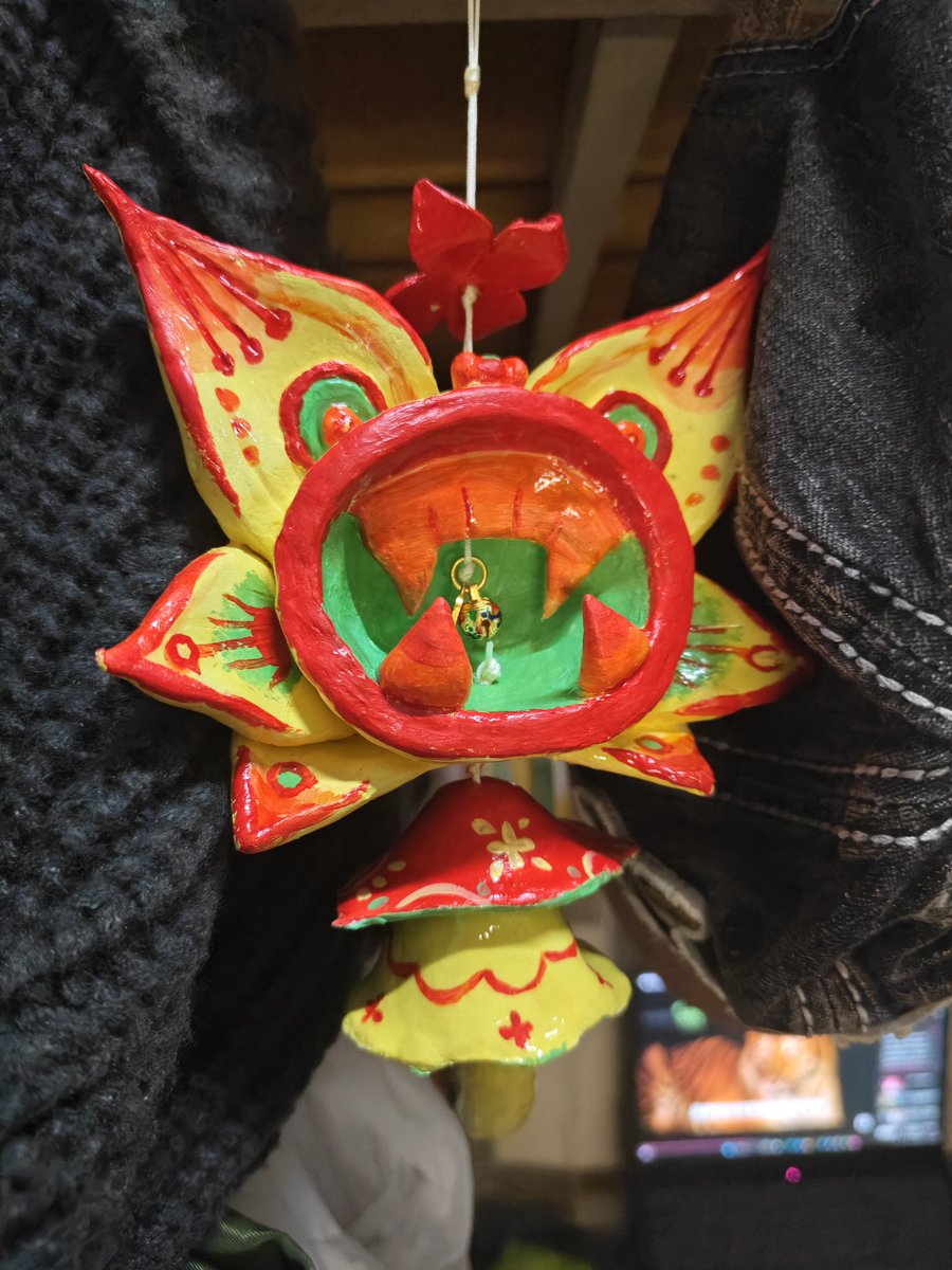 kongfuwa's tweet image. red cat！
It is based on the Chinese Wamao, a traditional roof tile cat.
#Handmade #ArtsAndCrafts