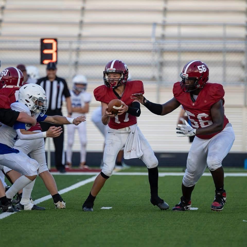 QBMaggard's tweet photo. Whether it’s leading the huddle or flipping the field, I’m locked in 🔒 

 #GameDayEnergy #QuarterbackLife #StudentAthlete #MiddleSchool #FootballSeason https://t.co/anRGoViPUk