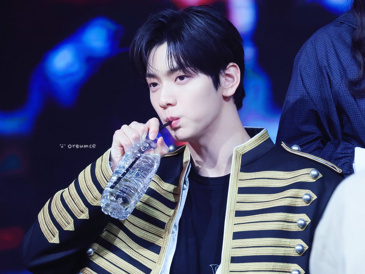 oreumce🧊 tweet media