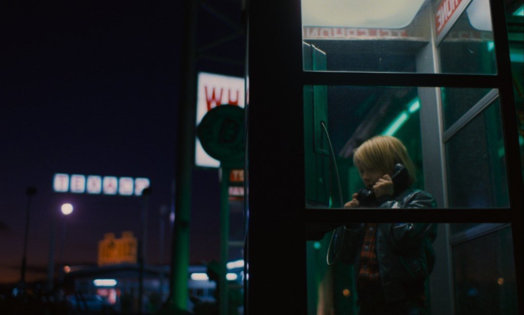 The projectionist woman tweet media