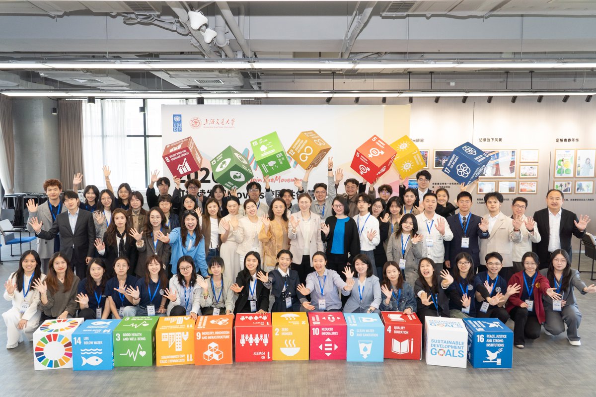 UNDPChina's tweet image. 💪34 aspiring #Youth participants from 19 universities — the next wave of campus #SDG changemakers is ready.

2026 Movers Co-Creation Camp, hosted by @UNDP🇨🇳&amp;amp; Shanghai Jiaotong Uni @sjtu1896 kicked off last weekend.

SDG mindsets ✅ 🇺🇳Career readiness ✅ Ready to drive impact ✅