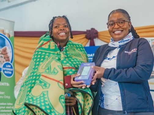 LesothoNewsDesk's tweet image. Econet Lesotho Supports KBS Excellence Awards at St. James Mokhotlong to Celebrate Academic Achievement - is.gd/NMHsNa #Lesotho