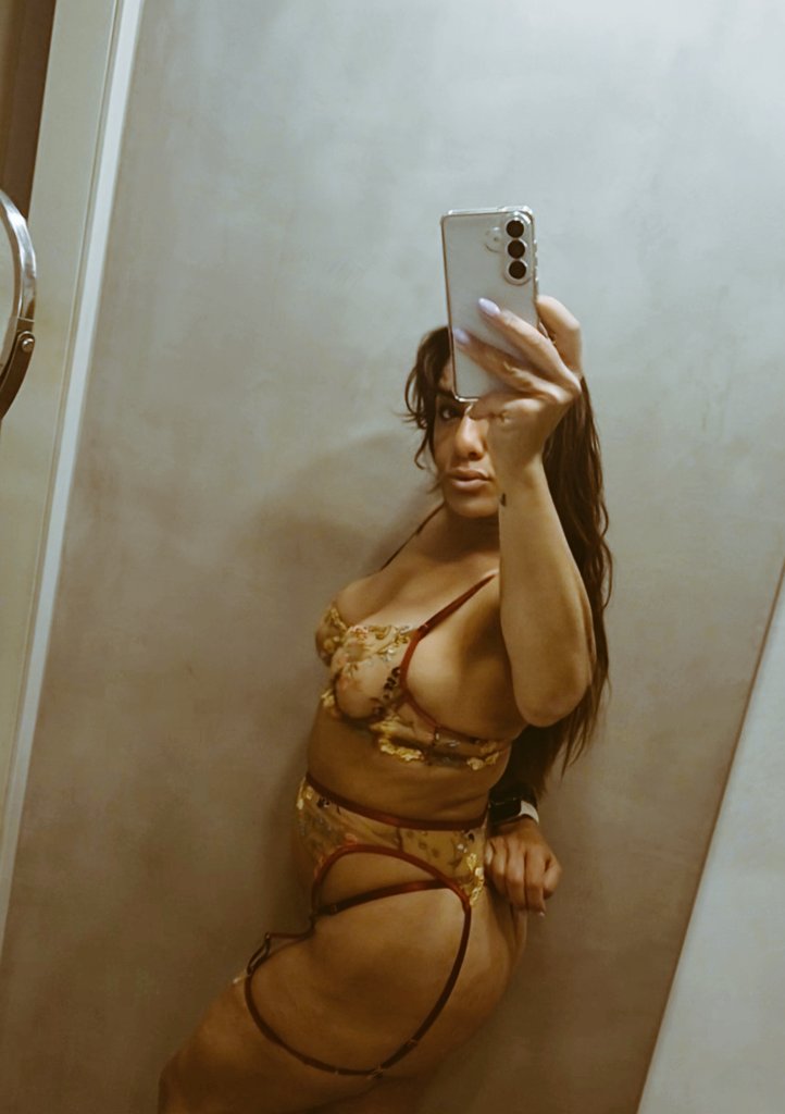 Lorena tweet media