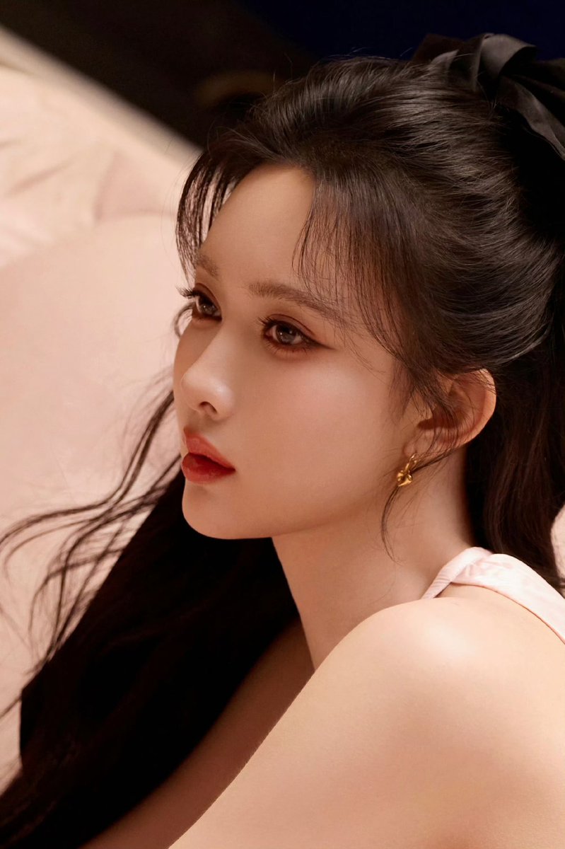 OnlyMengZiYi tweet media