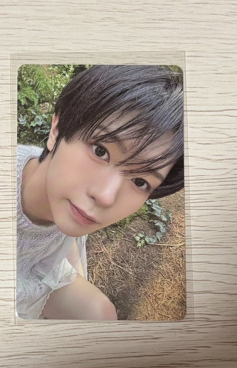 ななこ tweet media