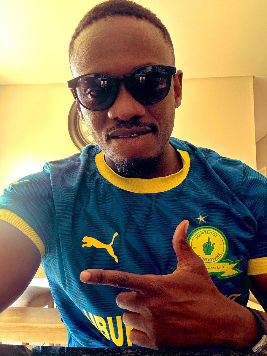 sanzafitness's tweet photo. Tsogang! Sechaba sa Masandawana. It’s game day https://t.co/8ZHUznEy20