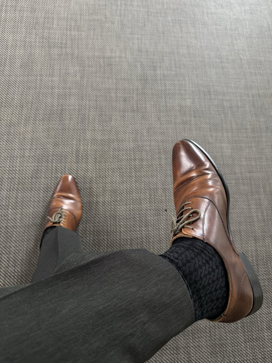 Socksman Suit tweet media