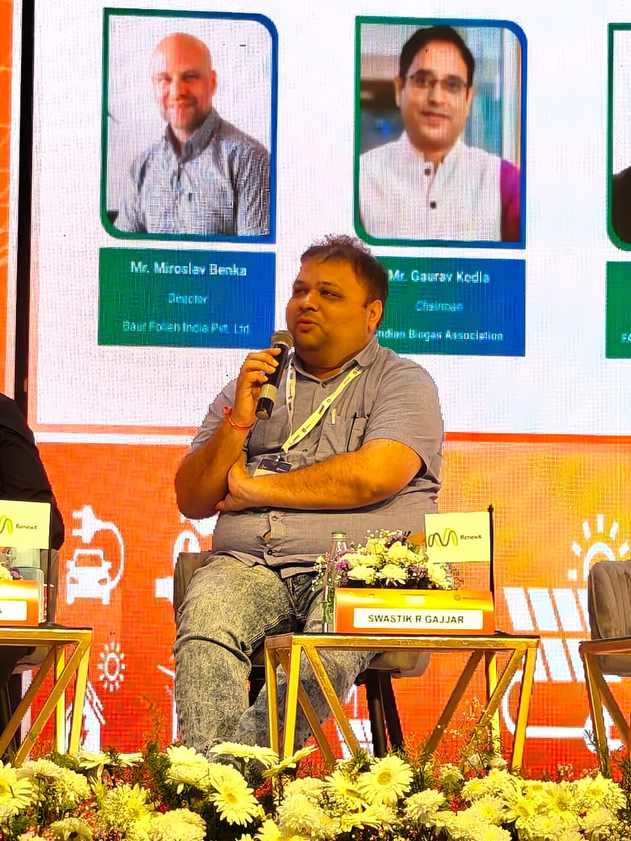 biogasindia's tweet image. From the Bio-Energy Conference at RenewX 2026

Mr. Swastik R Gajjar of EARTHMATIC ENGINEERING LLP shares perspectives on Biogas Policies and Their Economic Impact, focusing on execution, efficiency, and industry growth.

#RenewX2026 #RenewX #bioenergy #biogas #biogasplant