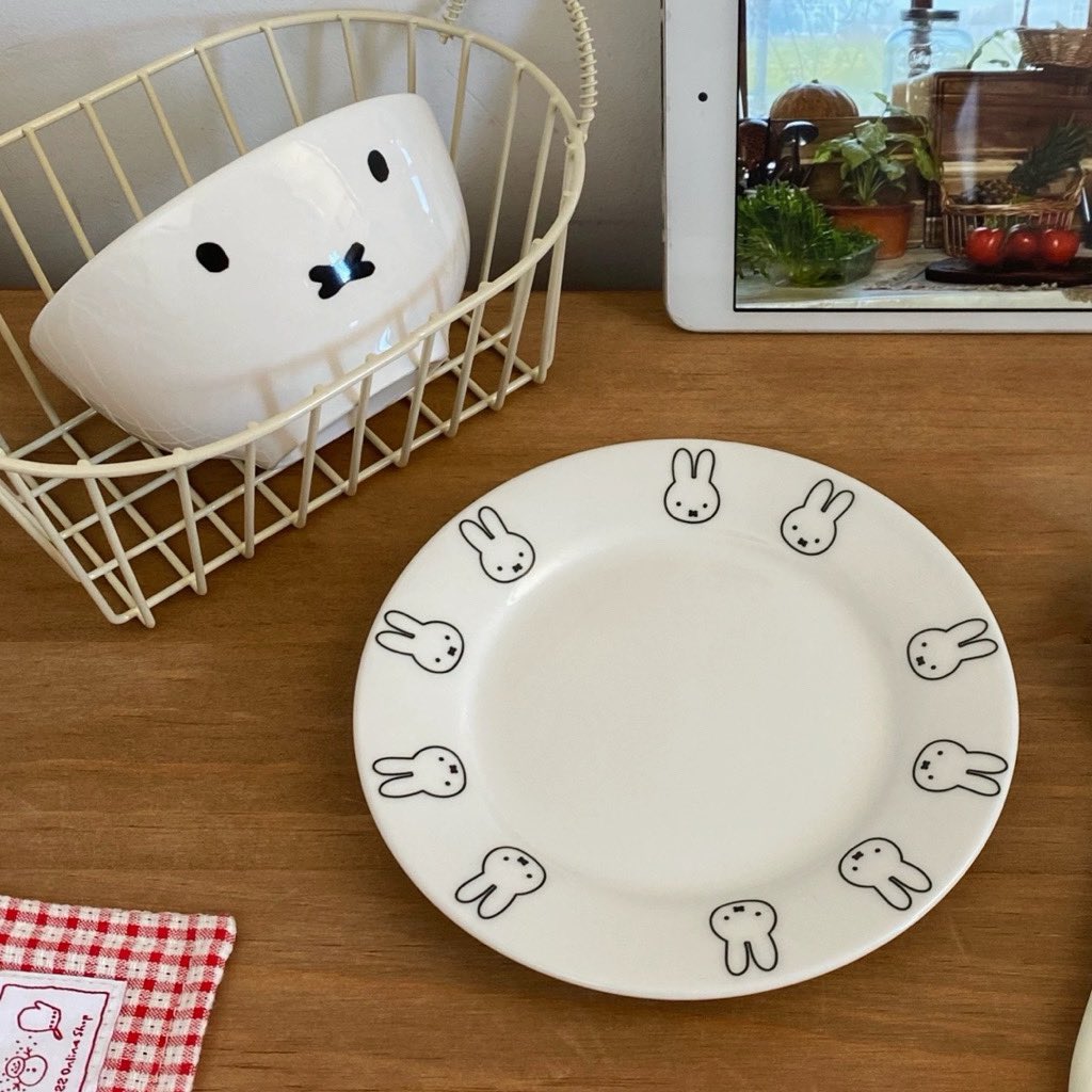 buni ݁ !? tweet media