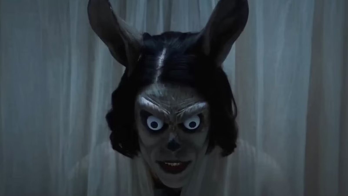 Horror News tweet media