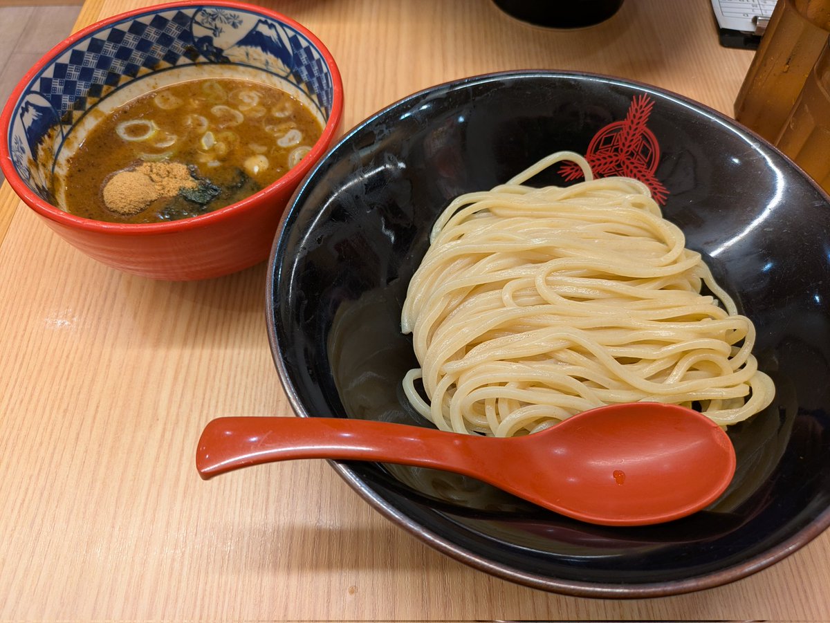 kktaxmaster's tweet photo. また三田か https://t.co/XjVXOjvojv