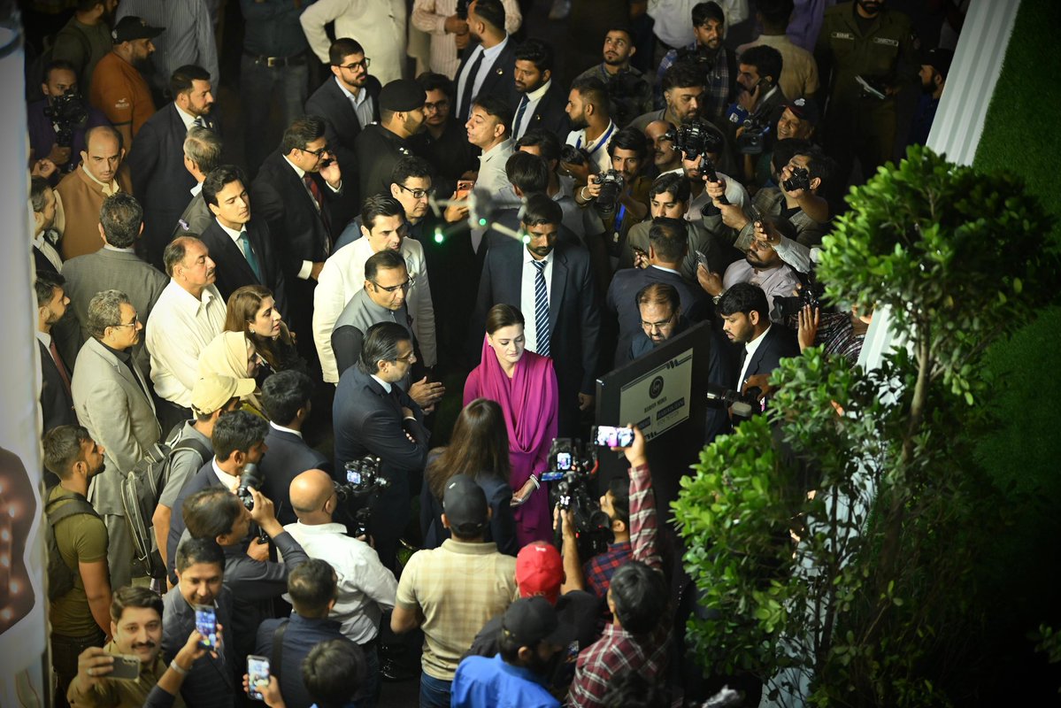 Marriyum Aurangzeb tweet media
