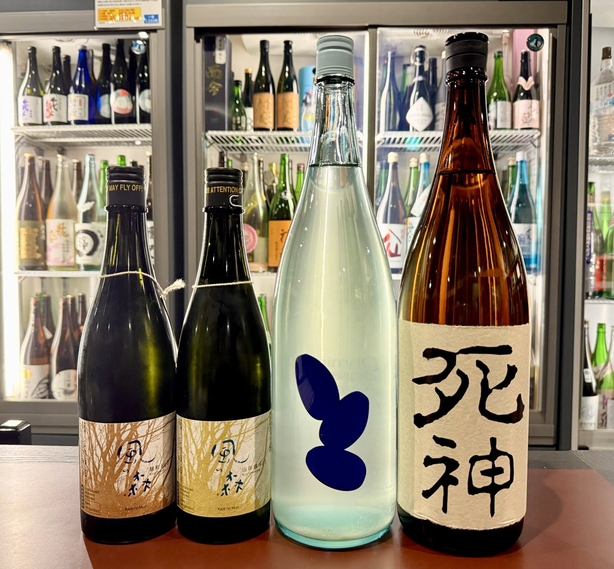 4月も残り2日！
大型連休もスタートしましたが、
荻窪いちべえは5月3日まで営業しております！
お気軽にご来店ください！

#ichibei #地酒 #ichibe #荻窪いちべえ #日本酒
