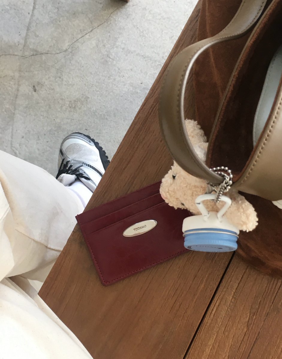 투아모 tweet media