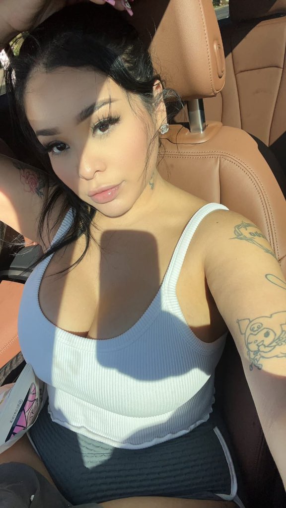 cleopatra ♡'s tweet media