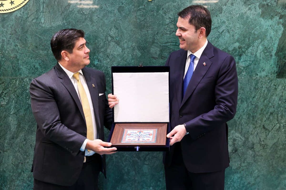 Clim_Eat's tweet photo. Earlier this week in Ankara, we officially launched the High-Level Panel for a #JustRuralTransition!

Chair @CarlosAlvQ also met with #COP31 President Designate @murat_kurum  to align our mission with the global climate agenda. 

More info: https://t.co/MSmFN5xuav https://t.co/AkWGiszGe6