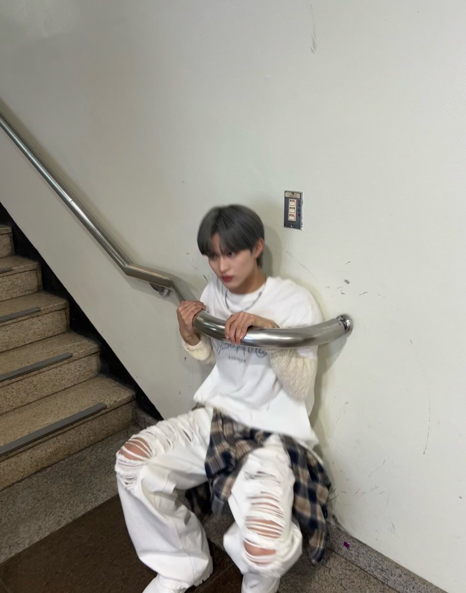 ムスブ tweet media