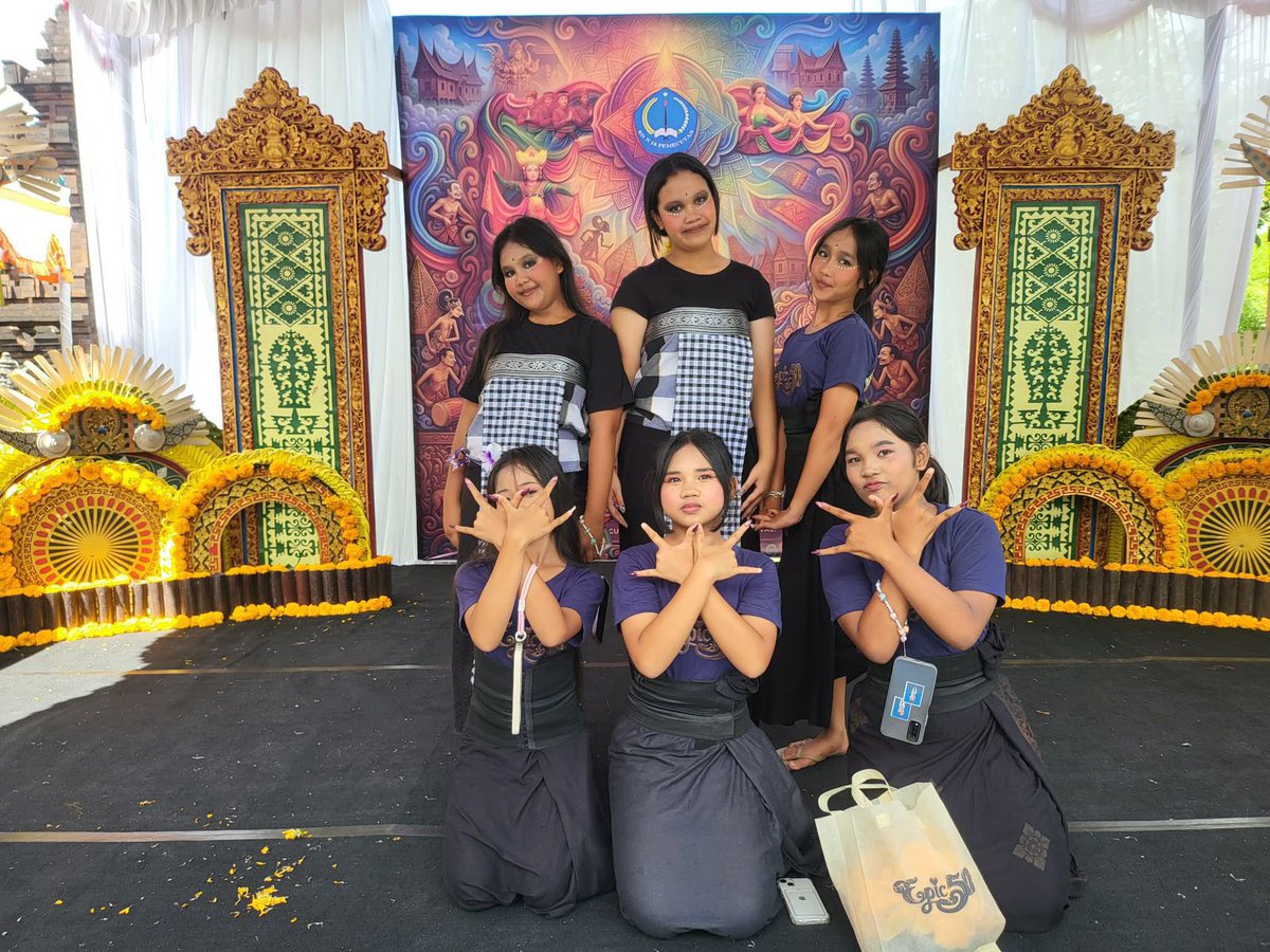 lojor89's tweet photo. SISYA kls VI 🥇🎉🎉👏👏
#nakbaline #29april #haritarisedunia https://t.co/R9e5GWXRTz