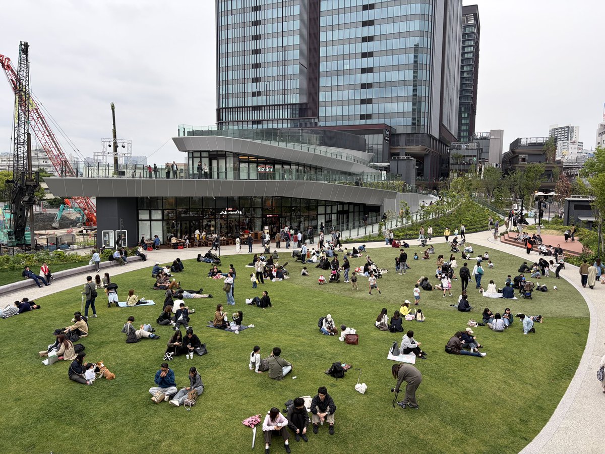 窓際三等兵 tweet media