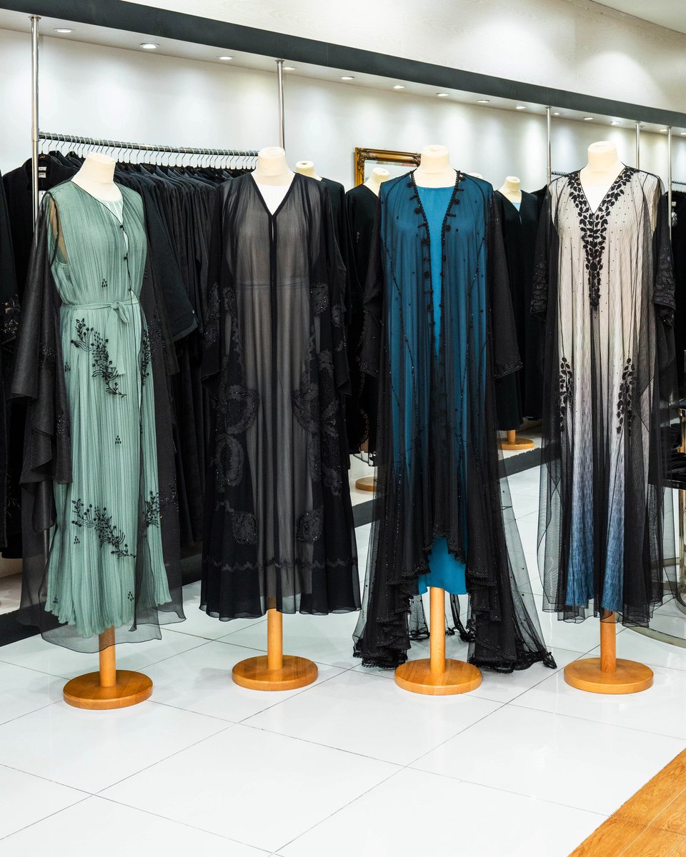 DalmaMall's tweet image. Timeless style starts here! Discover elegant abayas and graceful designs made to complement every moment

📍Ground Floor, Dalma Mall 

#Abaya #Traditional #Elegant #DalmaMall #InAbuDhabi