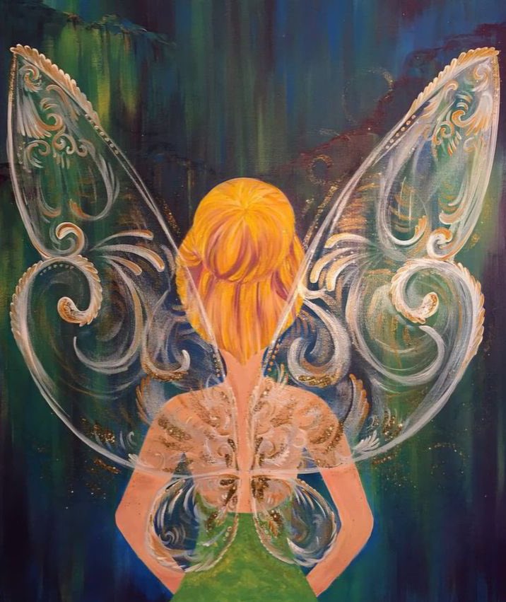 calmvisualss's tweet photo. She doesn’t need wings to fly… but she has them anyway. ✨🧚‍♀️ https://t.co/scWn7CRtk4