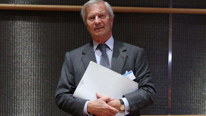 Jon De Lorraine tweet media