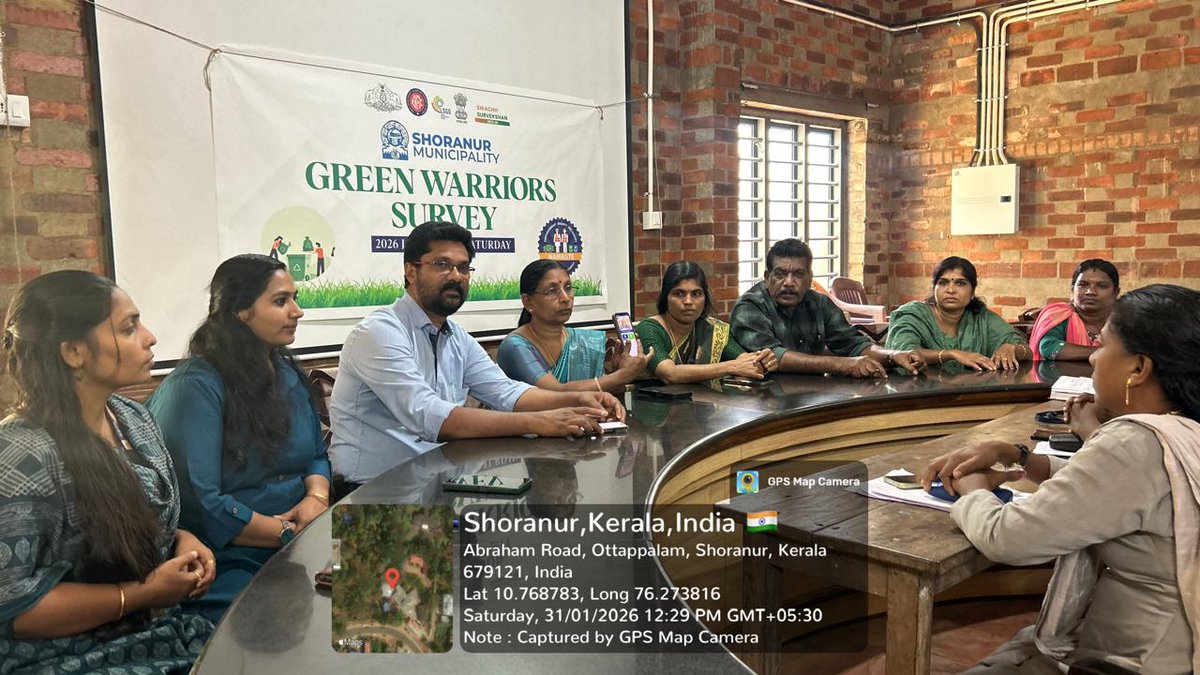 MSJEGOI's tweet image. Waste Pickers under the #NAMASTE scheme have been profiled through profiling camps and door-to-door surveys. An awareness programme under #NAMASTE was conducted in urban areas in Kerala to sensitise sanitation workers and waste pickers on safe waste handling practices, use of