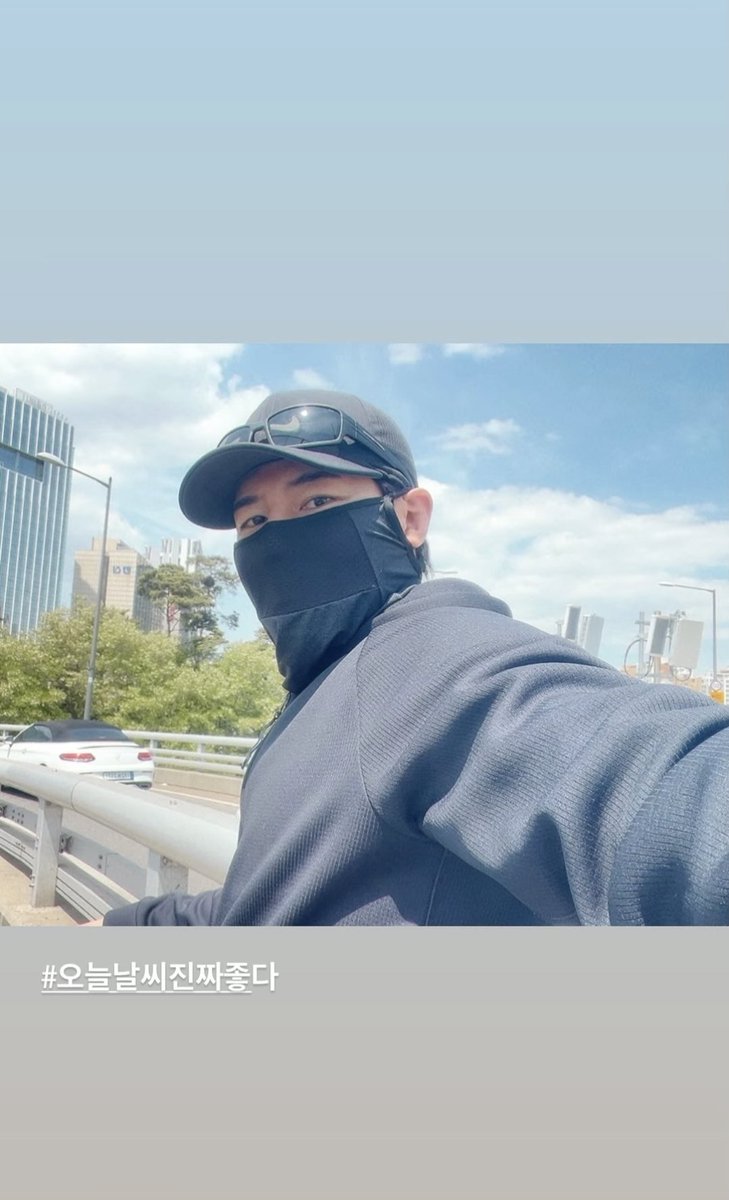 290_happy's tweet photo. 이쁘니 스토리 올려줘서 좋다🩶 https://t.co/pnXI3QznzC