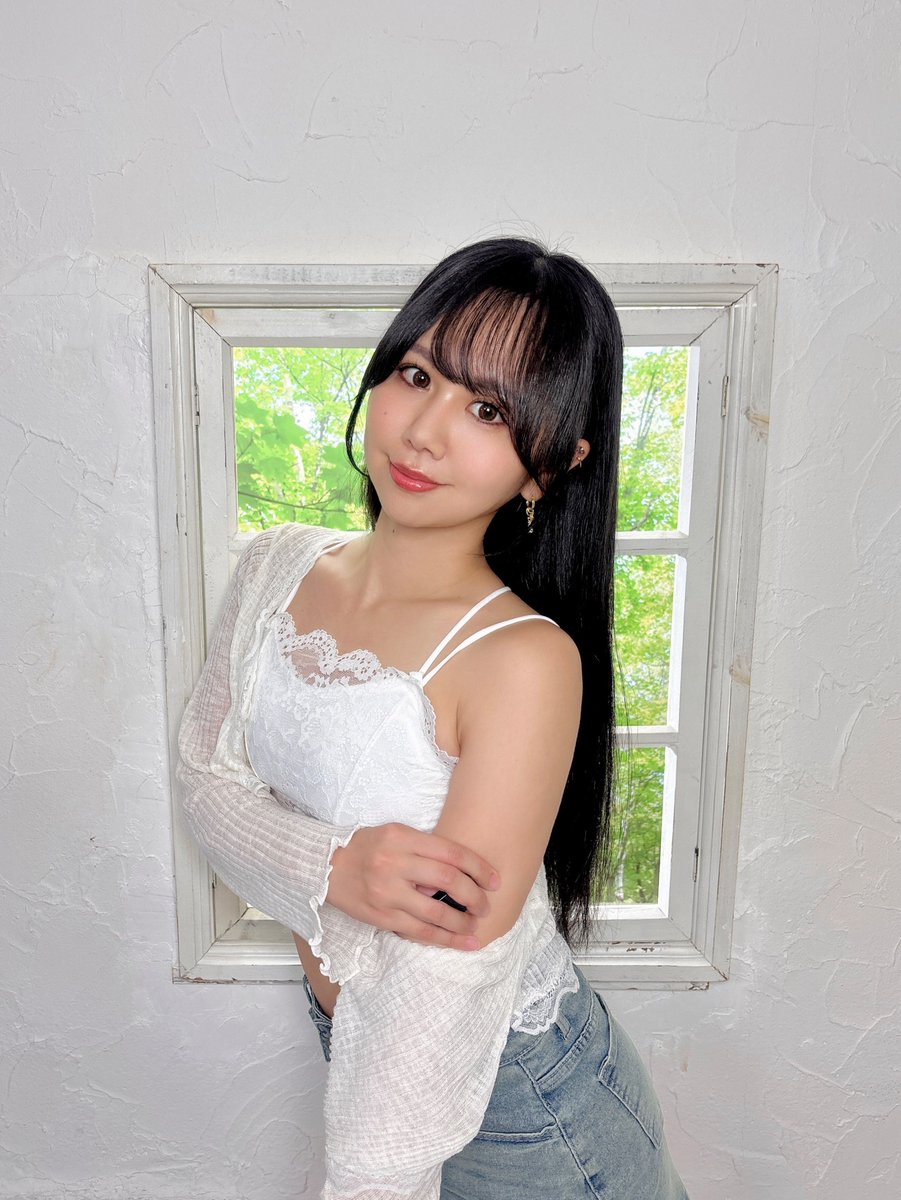 おはりきゃこ☀️✨️

デニム×白コーデ涼しげで好きかも👖🤍

#おはよう