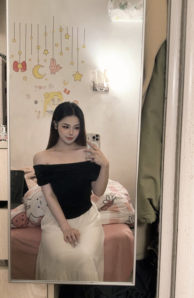 小麦（找床搭子） tweet media