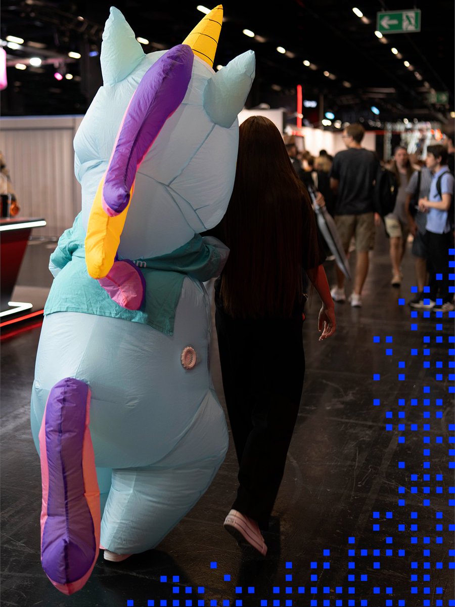 gamescom tweet media