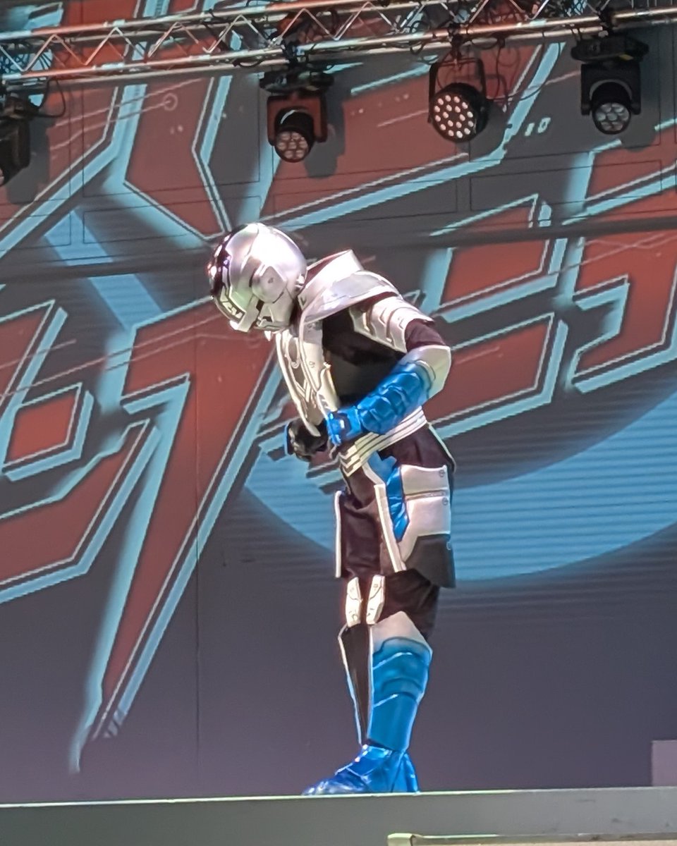 鷲団子 tweet media