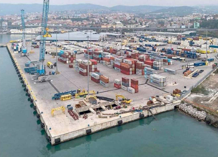 ConfindustriaUd's tweet image. #Infrastrutture a #NordEst, i dieci anni decisivi per rilanciare il #territorio

Oggia Trieste Airport il Forum organizzato dal Gruppo Nem per fare il punto sulle opere ferme o mancanti che frenano la #competitività delle nostre regioni

via @messveneto