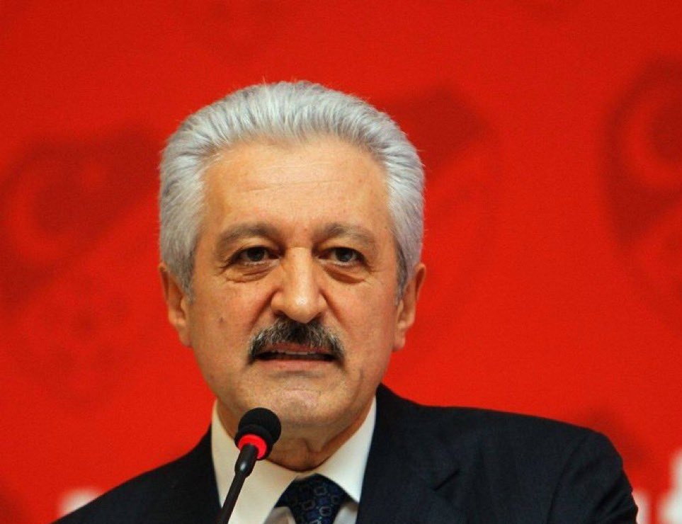 Spartaküs tweet media