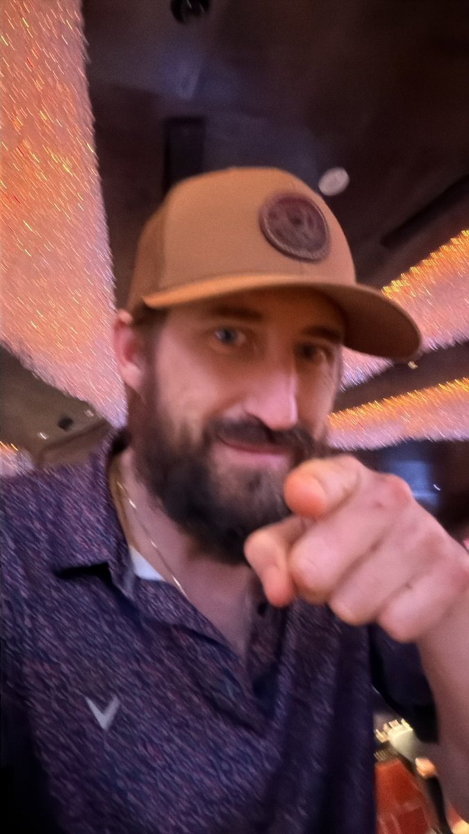 zac tweet media