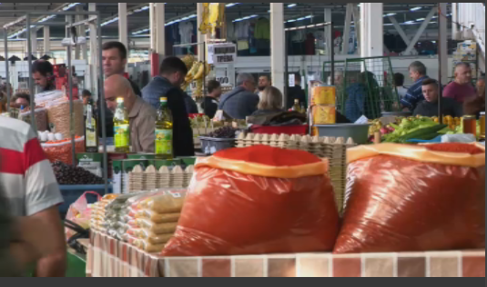 Oggi 11,25 <a href="/RaiTre/">Rai3</a> 

NEL BAZAR DI SKOPJE

Ritorniamo a #Skopje, in #Macedonia, alla scoperta del mercato più antico e più importante dei #Balcani, dopo quello di #Istanbul.

tinyurl.com/tr5tuw8x

<a href="/TgrRai/">Tgr Rai</a> <a href="/RaiNews/">RaiNews</a>