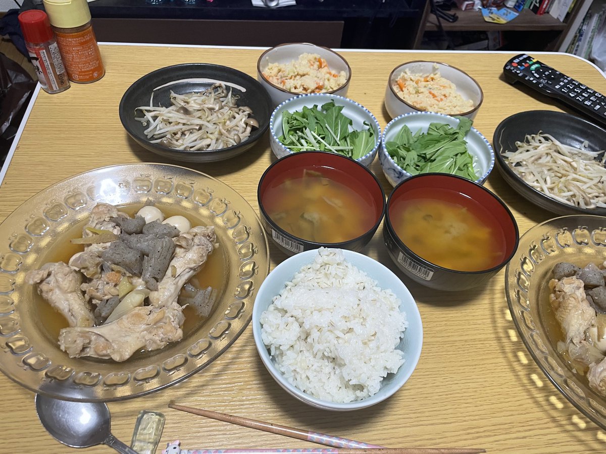 posan33's tweet photo. とんでもねー食事がデフォなので、人前では見せれません🤩 https://t.co/G92NKRd4Db