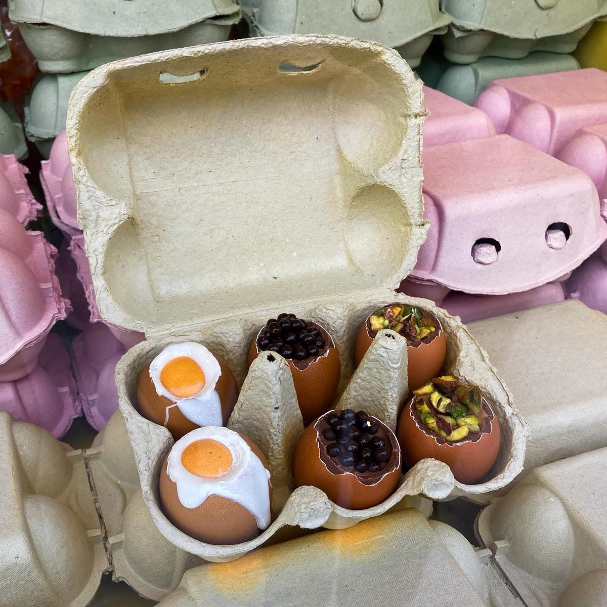 Candycritic's tweet image. I know it’s way past #Easter (even orthodox Easter), but I just discovered these beautiful #chocolate eggs and had to share. So tempting.